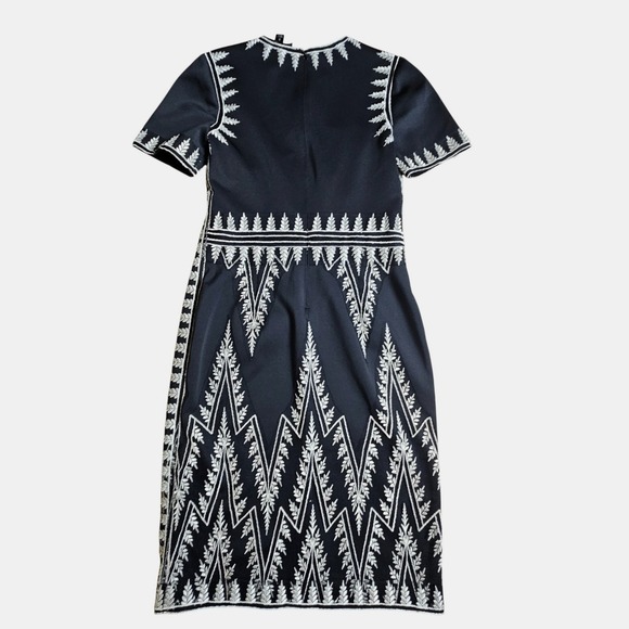 Tadashi Shoji Miles Embroidered Crepe Sheath Dress 8 Bridal Chic Quiet Luxury - Picture 2 of 9